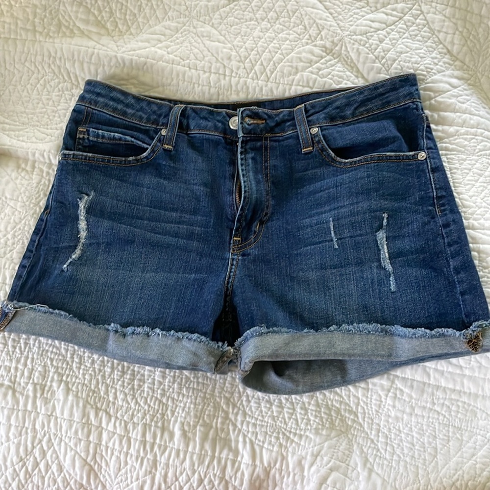 Just Black Jean shorts